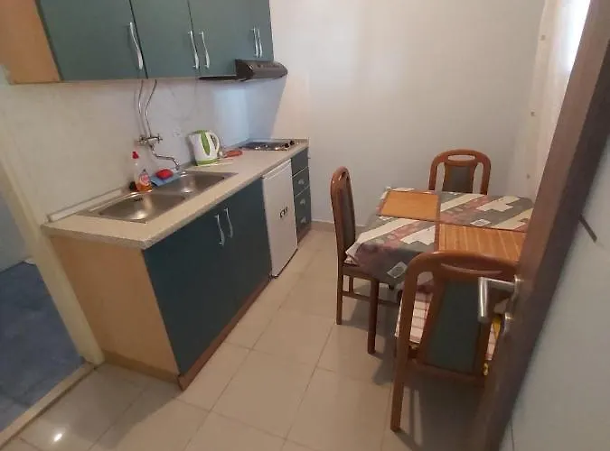 Apartman By The Sea Posedarje, Novigrad - 15786 *